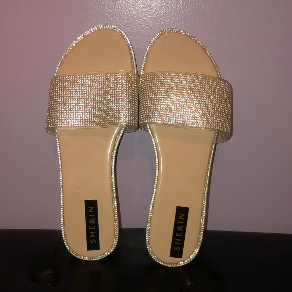 Brand new sandals with silver rhinestones